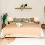 Casa De Three Seminyak Beach
